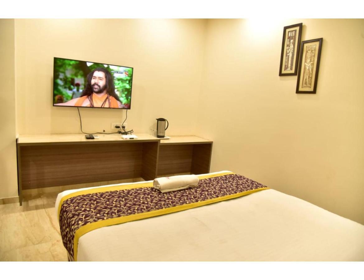 Hotel Dwarka, Nagpur Ngoại thất bức ảnh