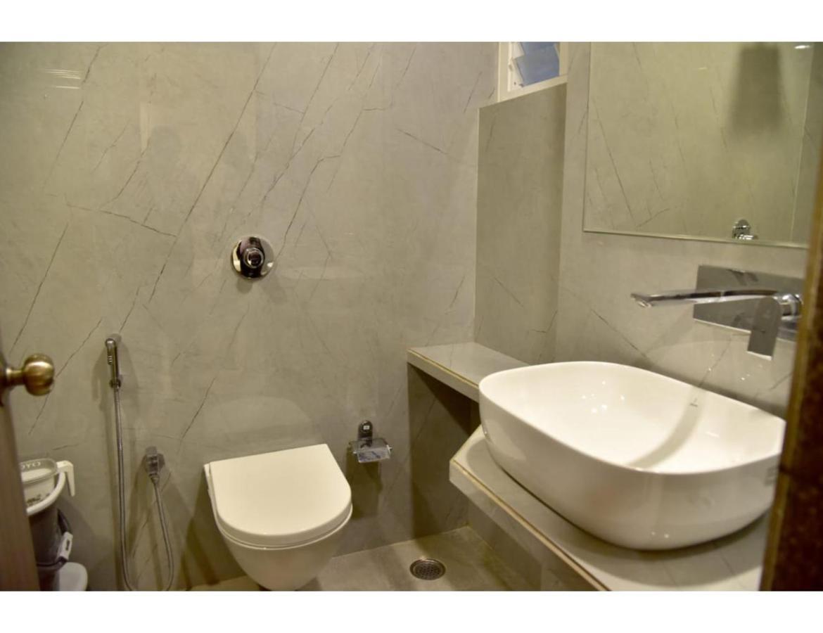 Hotel Dwarka, Nagpur Ngoại thất bức ảnh